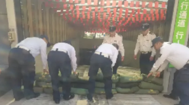 迎战强降雨 哈尔滨物业人风雨同舟 全力筑牢物业小区防内涝安全防线