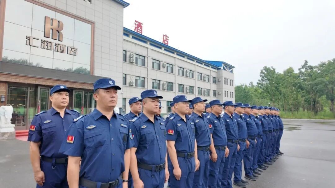 以训促战砺锋芒 以学赋能守平安 | 欣汇龙物业“秩序班队长集训营”圆满落幕